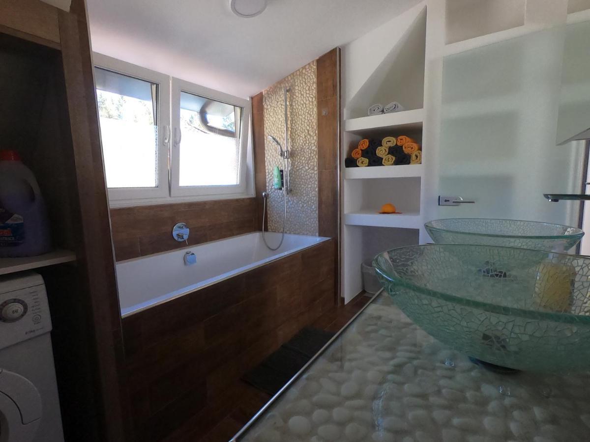 Holiday home Hisa V Mesecini - Moonlight House *