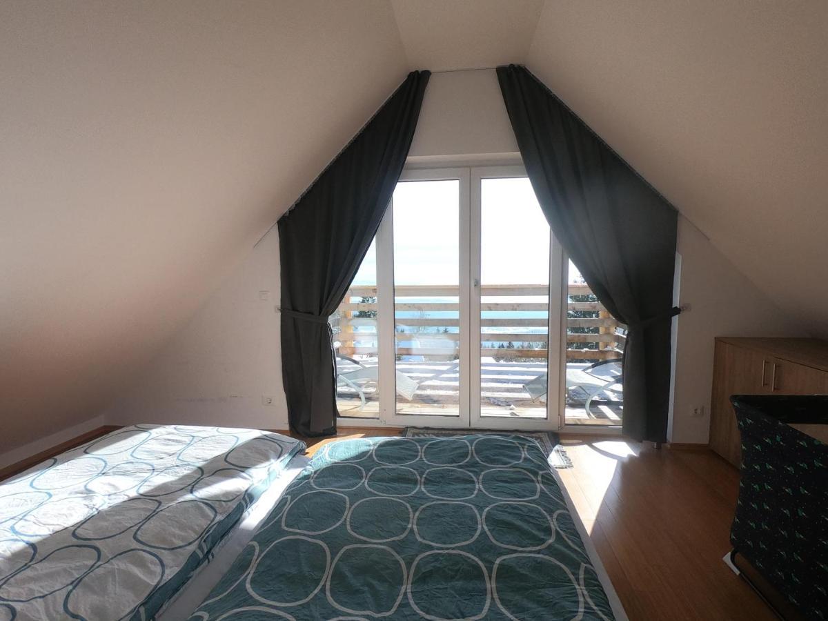 Holiday home Hisa V Mesecini - Moonlight House