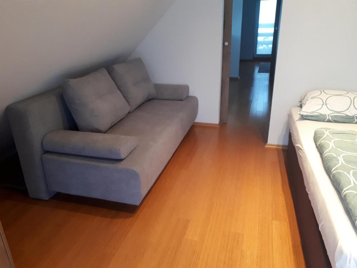 Nyaraló Hisa V Mesecini - Moonlight House Cerklje na Gorenjskem